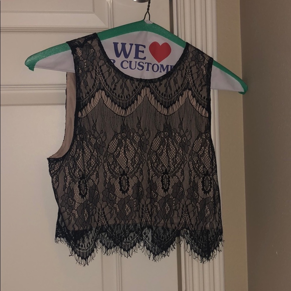 [ 現貨 ⋆𐙚 ̊. ] [ 店主自留款！] Lace tied cropped top / black